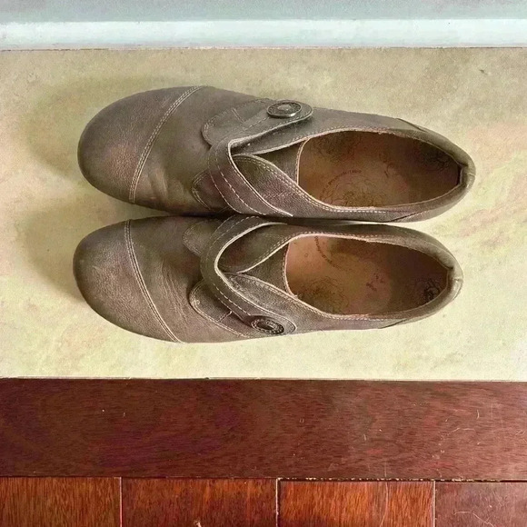 Taos Rhumba Gray Brown Leather Slip On Shoes Casual Pumps Low Heel Strap Size 9 - Picture 3 of 10